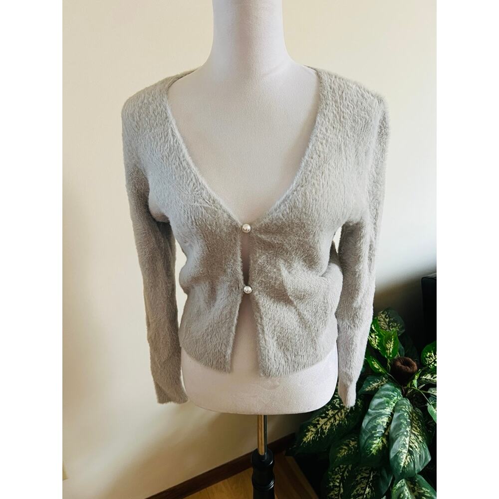 Abercrombie & Fitch Gray Fuzzy Cardigan